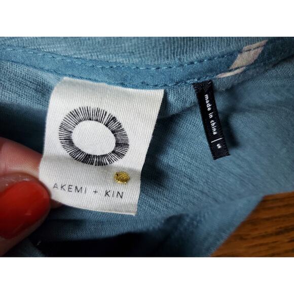 Akemi Kin Anthropologie Women Top Small Blue LIGHT STREAKS Flowey Short Sleeve - Picture 8 of 12